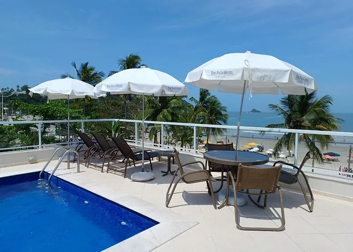 The Falls Hotel - Frente Mar Guarujá